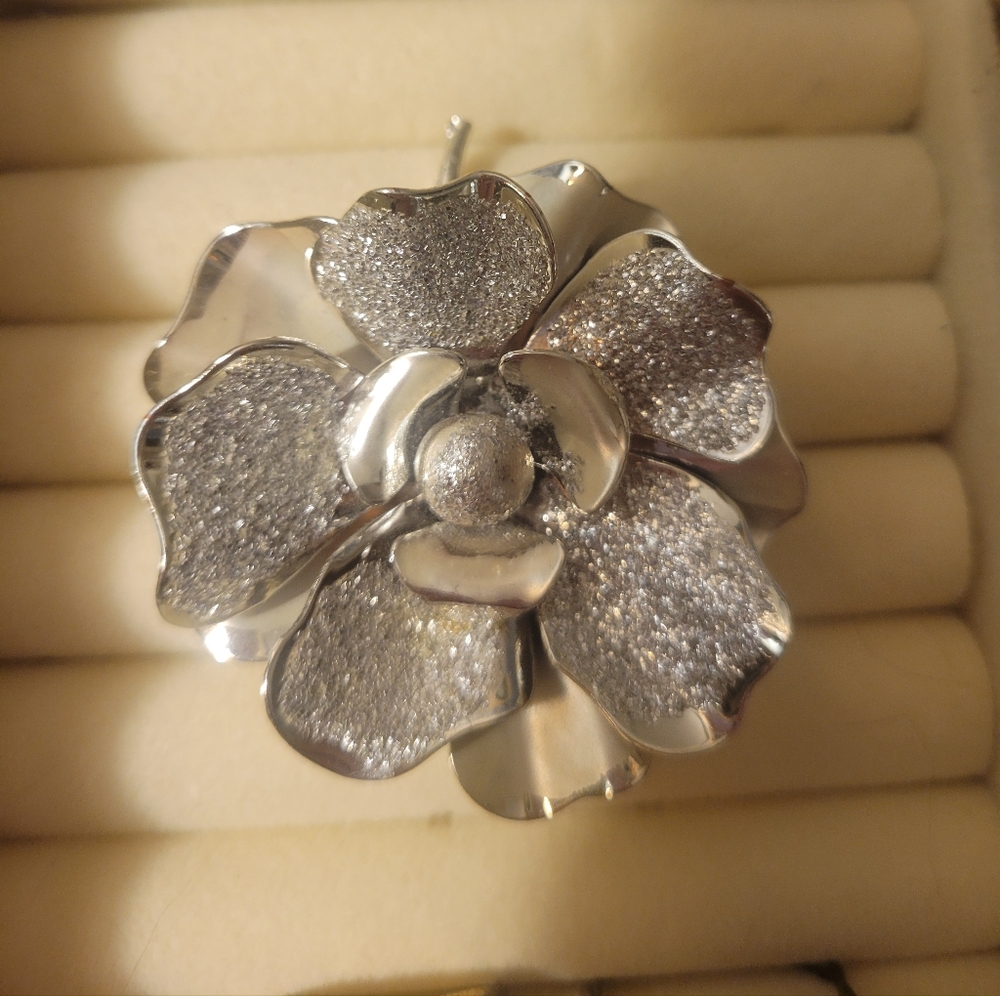 Vintage Silver Flower Brooch
